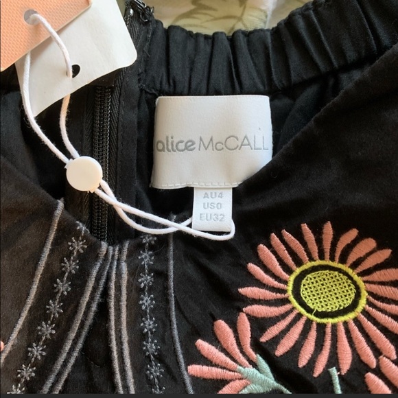 Alice McCall Honeycomb Daisy Dress, size 2, NWT - Picture 11 of 11